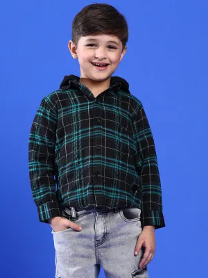 Boys Green Full Sleeves Cotton Poly Checked Regular Fit Shirt with Hood