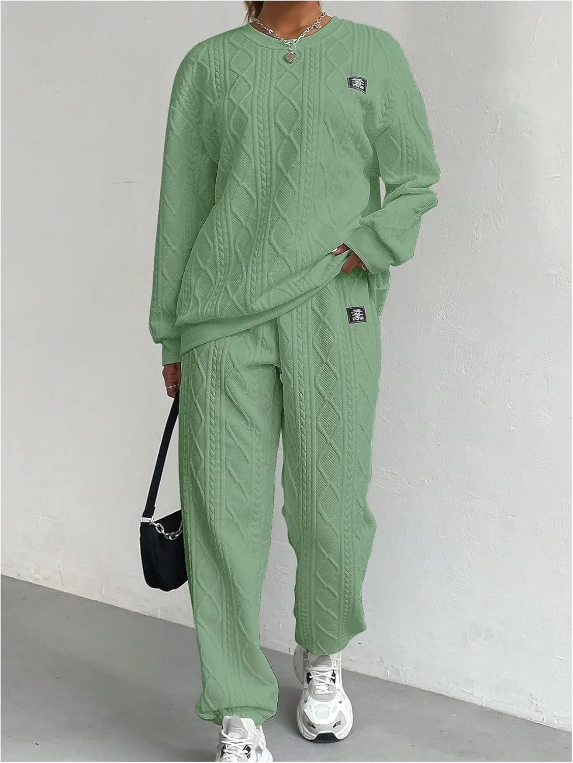 GORGLITTER Women's Sweatsuit 2 Piece Outfit Plain Oversized Crewneck Sweatshirt and Sweatpants Set