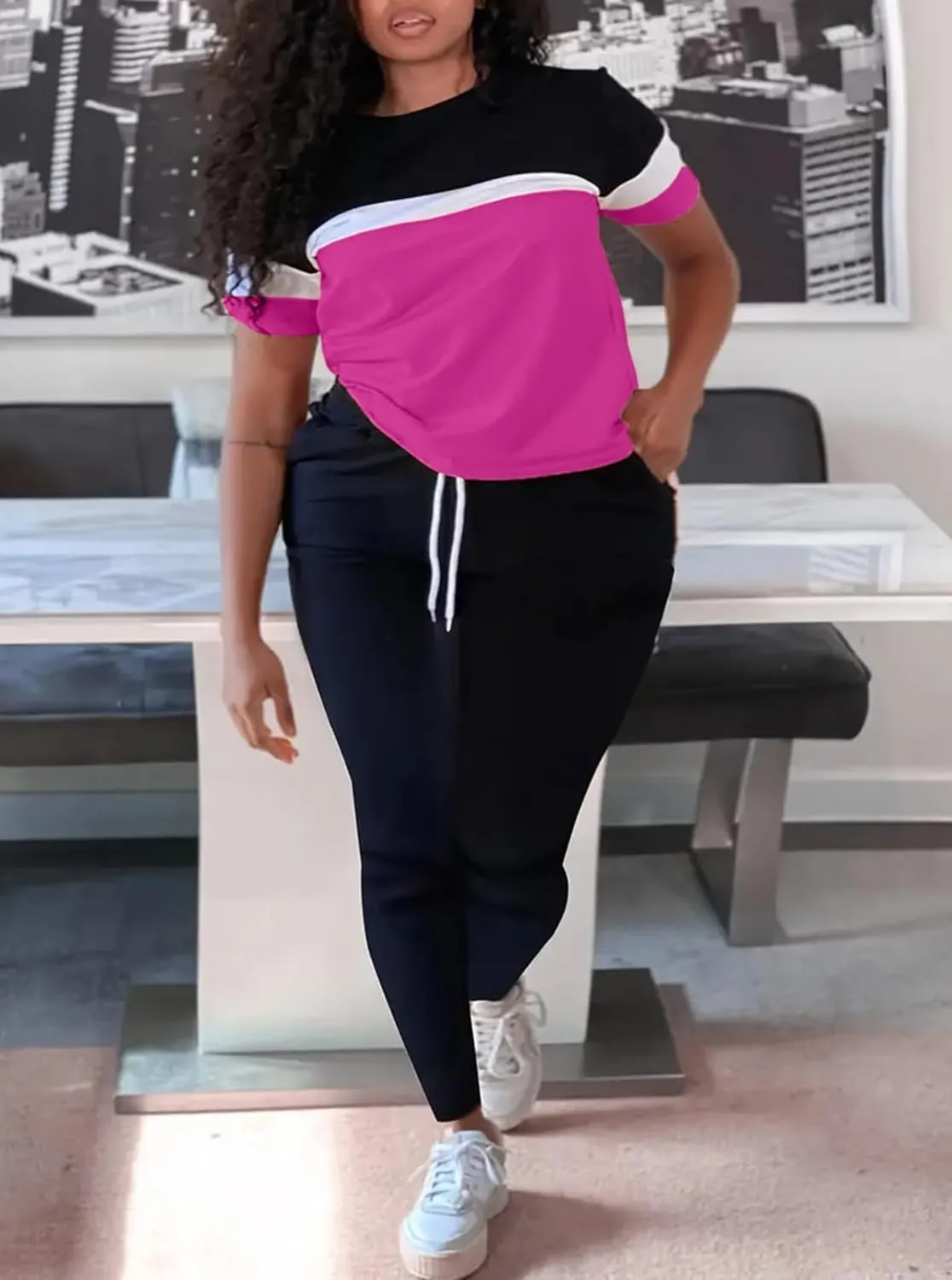 LovelyWholesale Plus Size 2 Piece Outfits for Women Color Block Tracksuit Short Sleeve Top and Pants Set