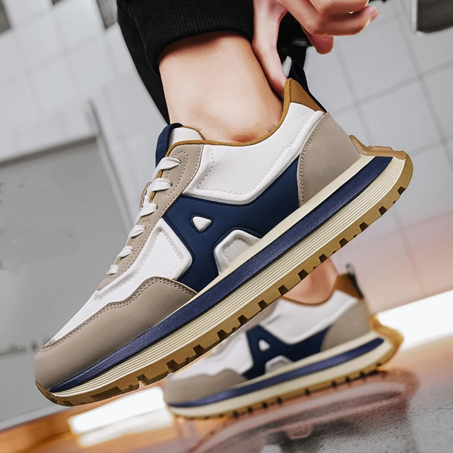 Mens Fashion Lace-Up Platform Sneakers Low-Top Round Toe Non Slip Casual Chunky Shoes for Gym Sports Tennis Jogging Running Walking