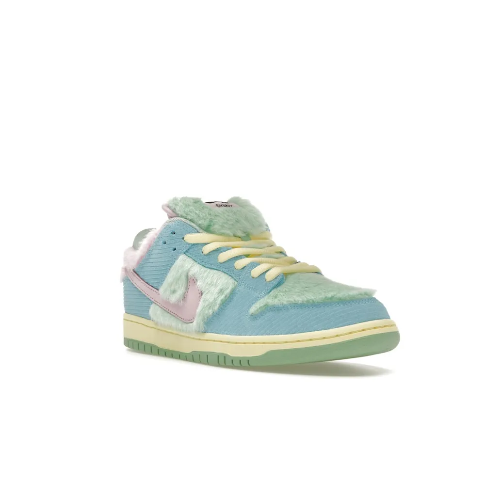 Nike SB Dunk Low Verdy Visty
