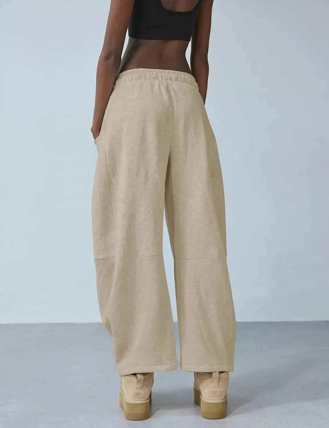 Womens Barrel Leg Sweatpant Mid Rise Elastic Waist Drawstring Casual Baggy Wide Leg Pants with Pockets