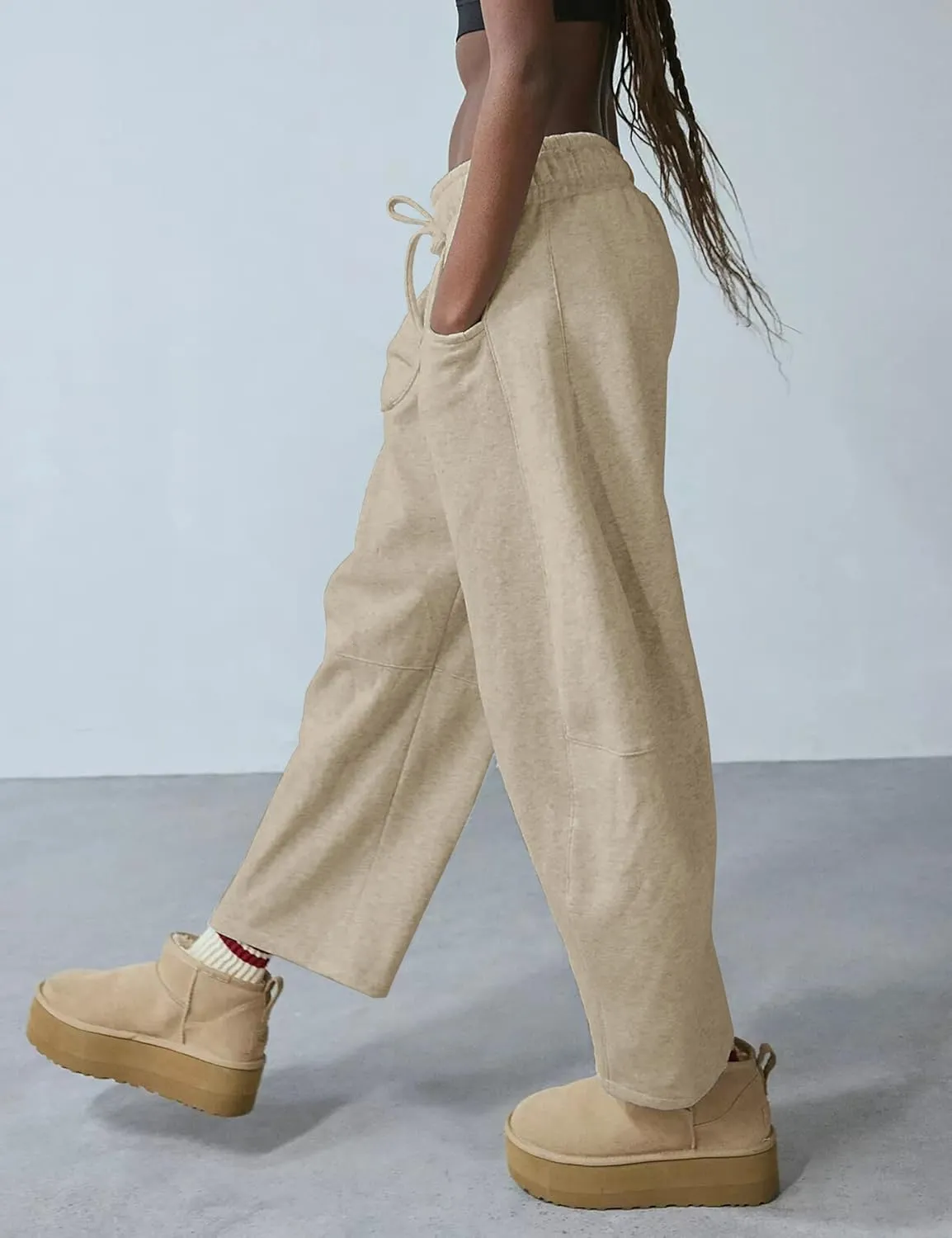 Womens Barrel Leg Sweatpant Mid Rise Elastic Waist Drawstring Casual Baggy Wide Leg Pants with Pockets