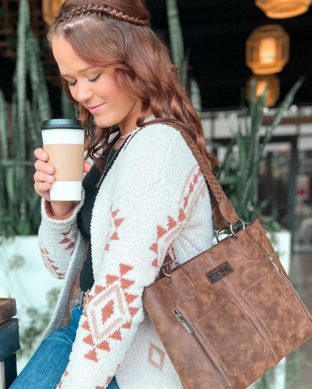 Wrangler Distressed Tote Bag for Women Western Purse Multi Pockets Handbags and Shoulder Bag